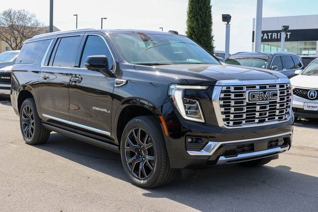 New 2026 GMC Yukon XL Denali w/ Denali Reserve Package