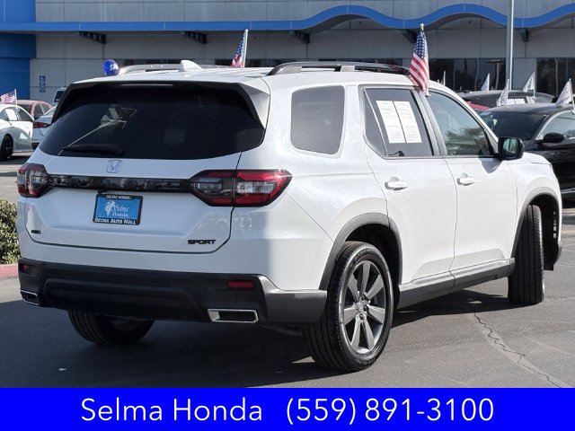 Certified 2023 Honda Pilot Sport image 5