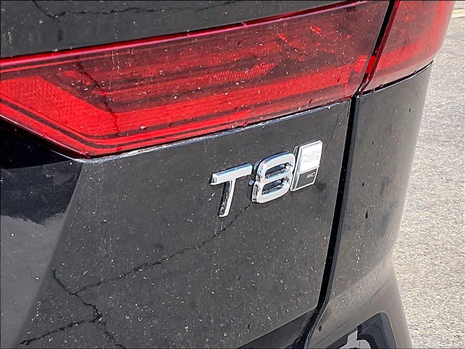 New 2026 Volvo XC60 T8 Plus w/ Climate Package PRO AWD/4WD image 26