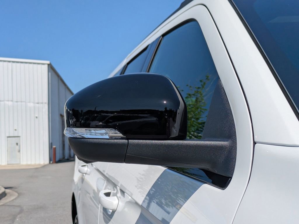 New 2026 Ford Expedition Max Platinum image 12
