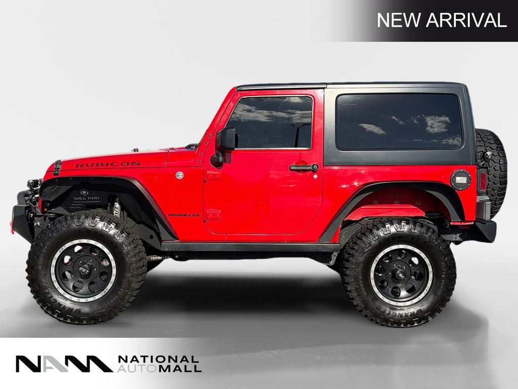 Used 2016 Jeep Wrangler Rubicon w/ Power Convenience Group AWD/4WD image 2