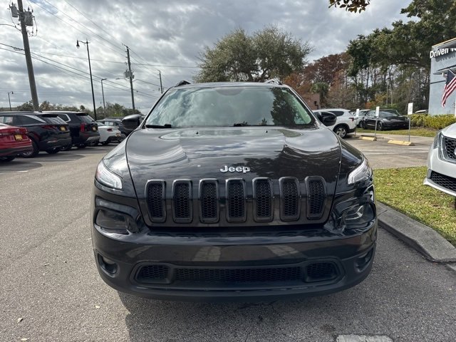 Used 2016 Jeep Cherokee Latitude w/ Comfort/Convenience Group image 3