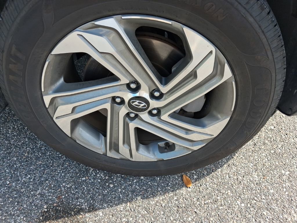 Used 2021 Hyundai Santa Fe SEL w/ Convenience Package image 13