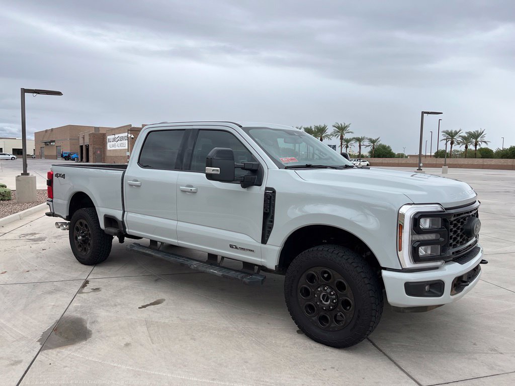 Used 2025 Ford F350 Lariat w/ Black Appearance Package AWD/4WD image 5