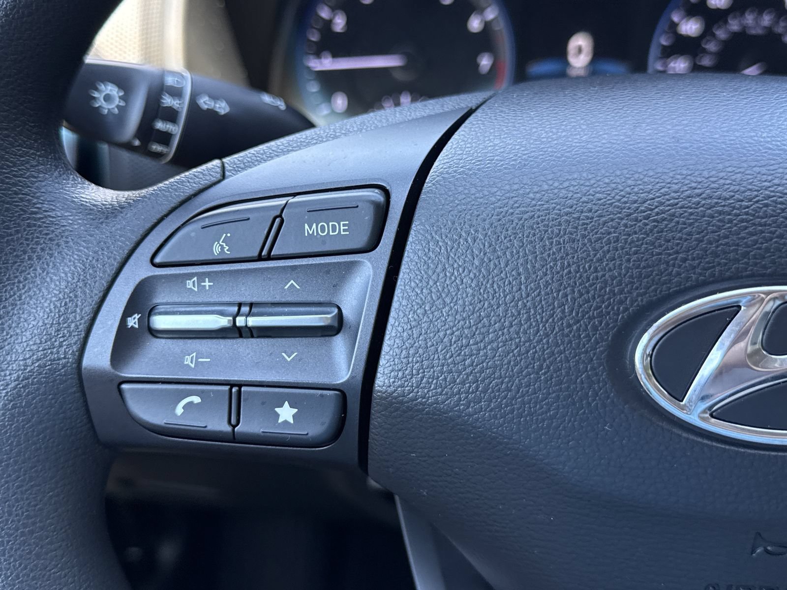Used 2022 Hyundai Kona SEL FWD image 18