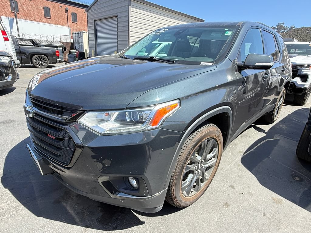 Used 2020 Chevrolet Traverse RS w/ LPO, 'HIT The Road' Package FWD image 2