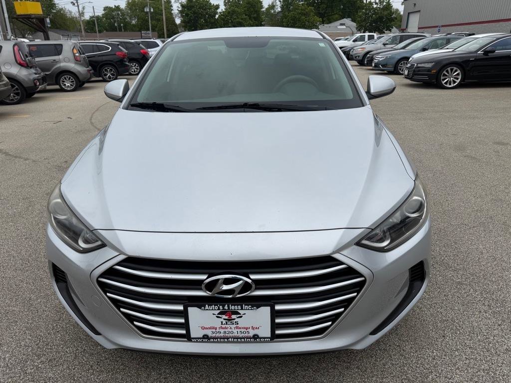 Used 2018 Hyundai Elantra SEL w/ Cargo Package FWD image 3