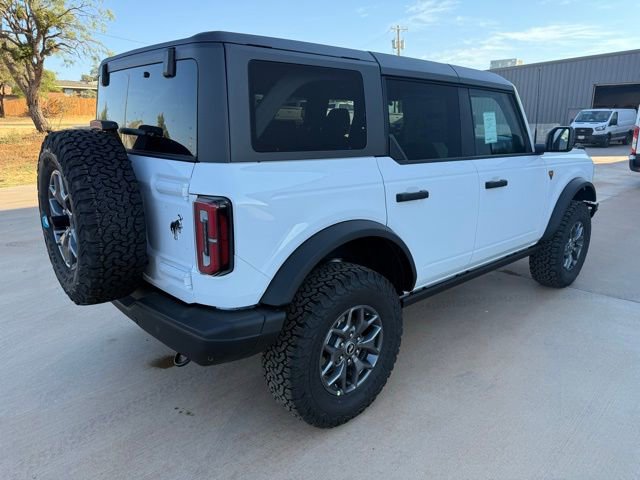 New 2025 Ford Bronco Badlands image 8