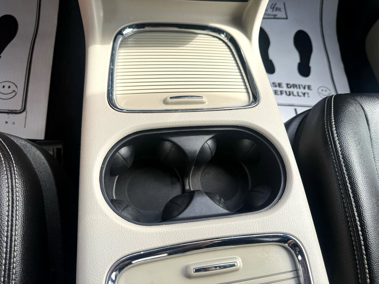 Used 2019 Dodge Grand Caravan SXT image 23