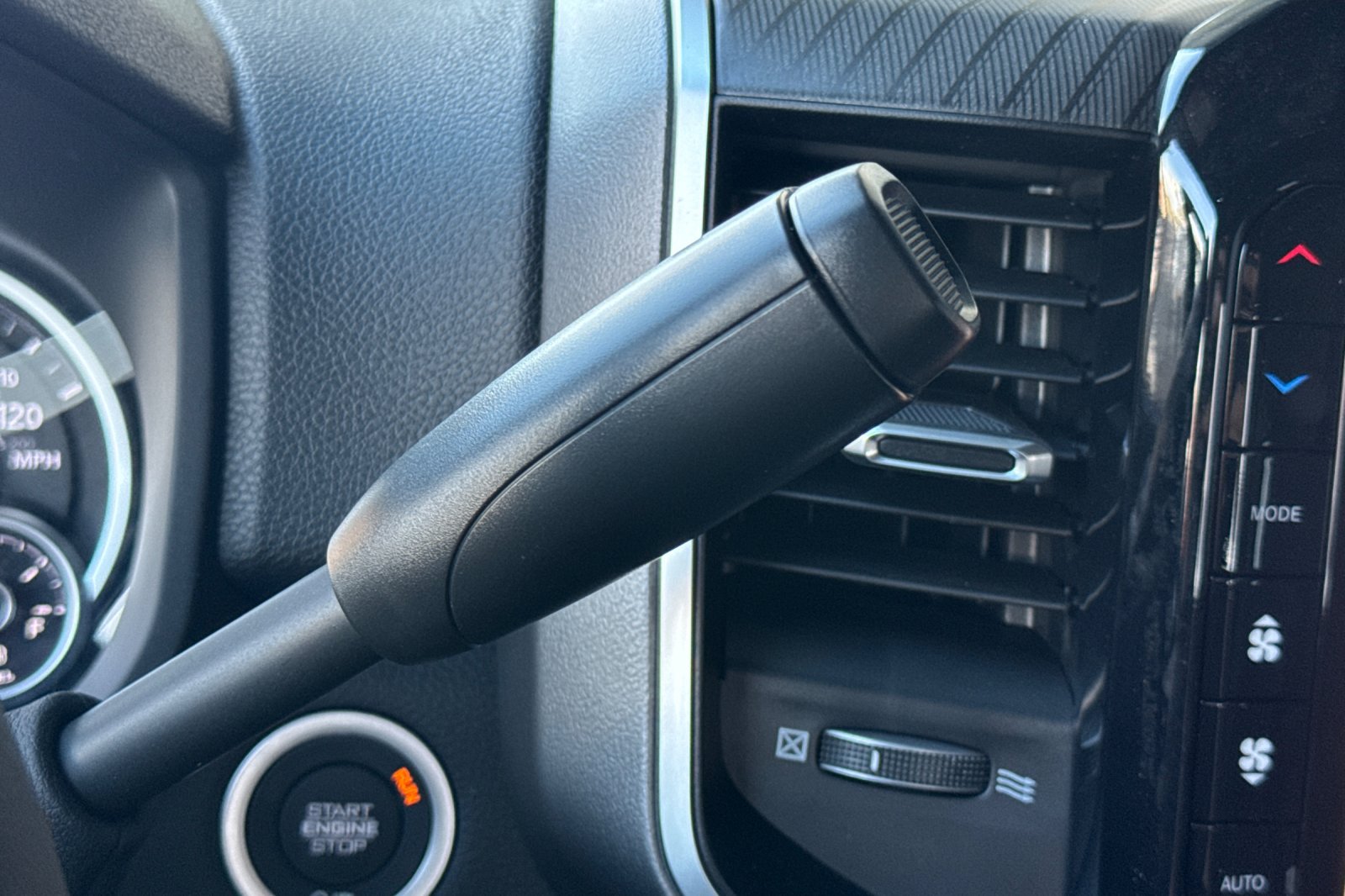New 2026 RAM 3500 Big Horn AWD/4WD image 20