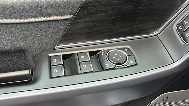 New 2025 Ford F150 Lariat w/ Equipment Group 501A Mid image 9