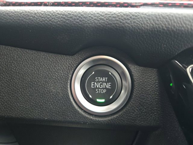 Used 2025 Chevrolet Traverse RS w/ LPO, Floor Liner Package image 37