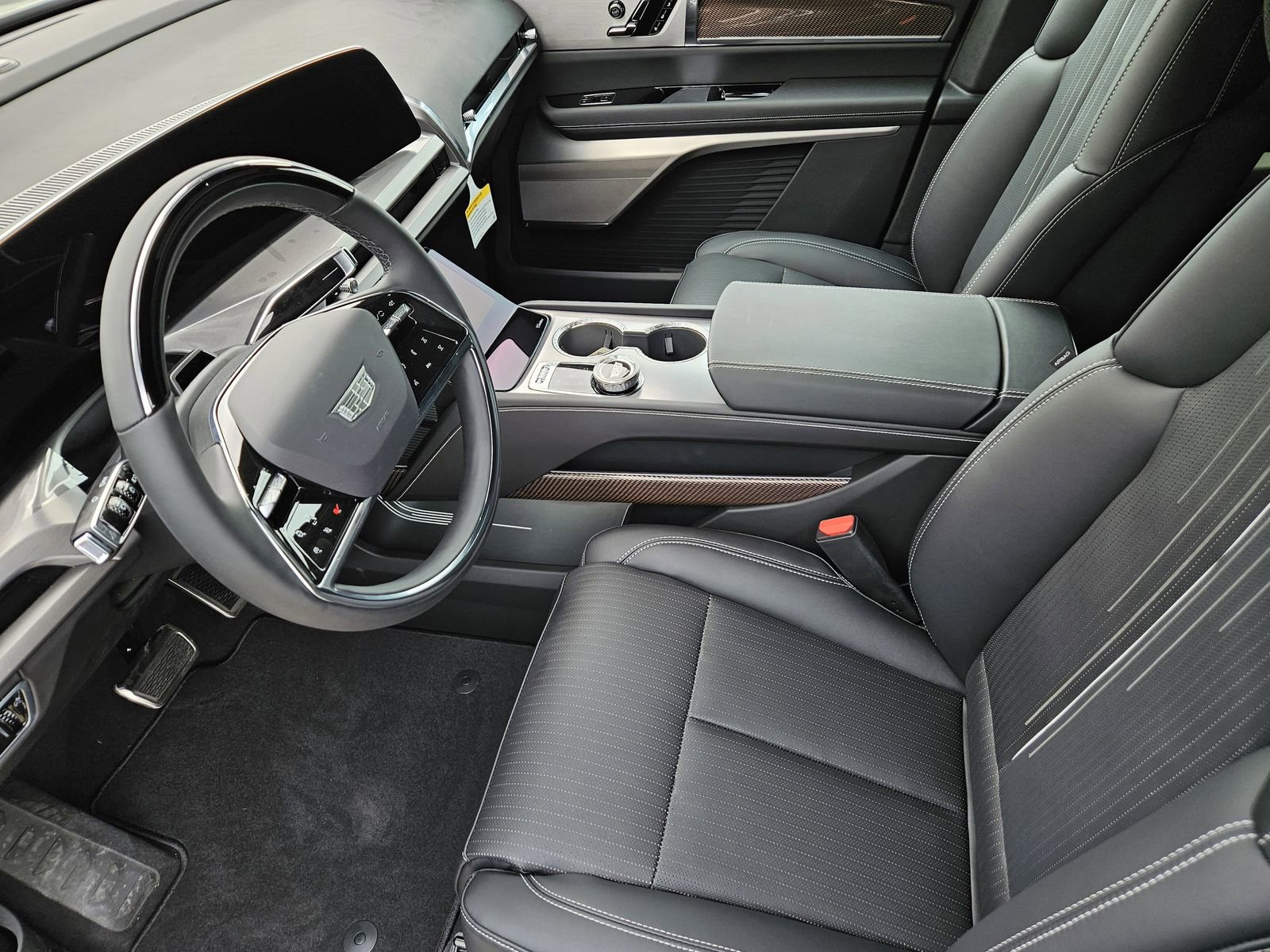 New 2026 Cadillac Vistiq Luxury AWD/4WD image 15