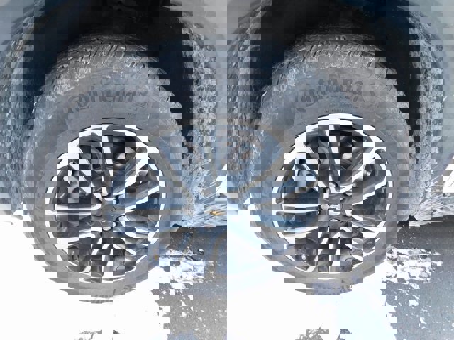 Used 2025 Chevrolet TrailBlazer LT image 4