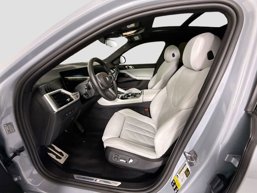 Used 2024 BMW X6 xDrive40i w/ Premium Package image 20
