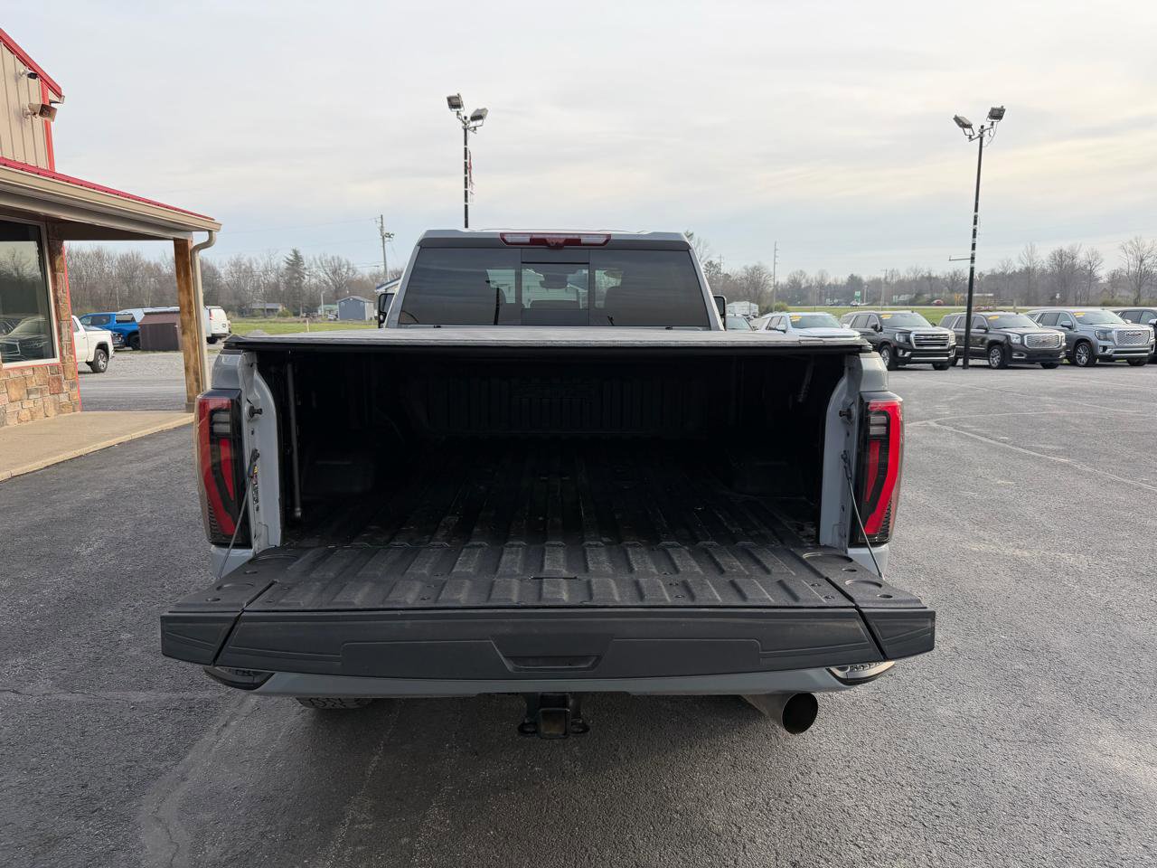 Used 2024 GMC Sierra 2500 AT4 w/ AT4 Premium Plus Package image 7