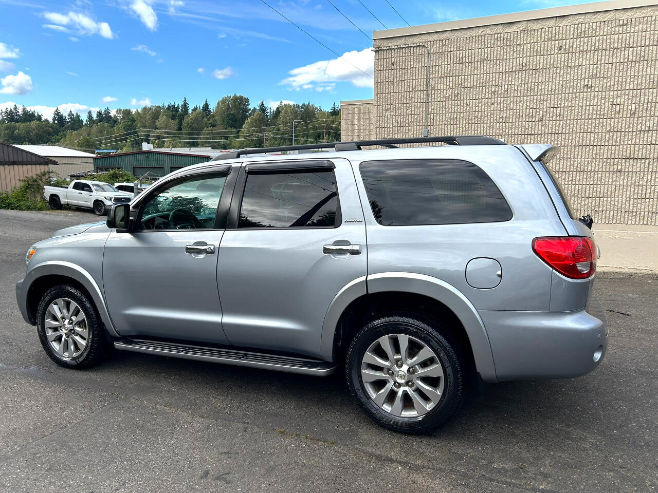 Used 2014 Toyota Sequoia Limited image 7