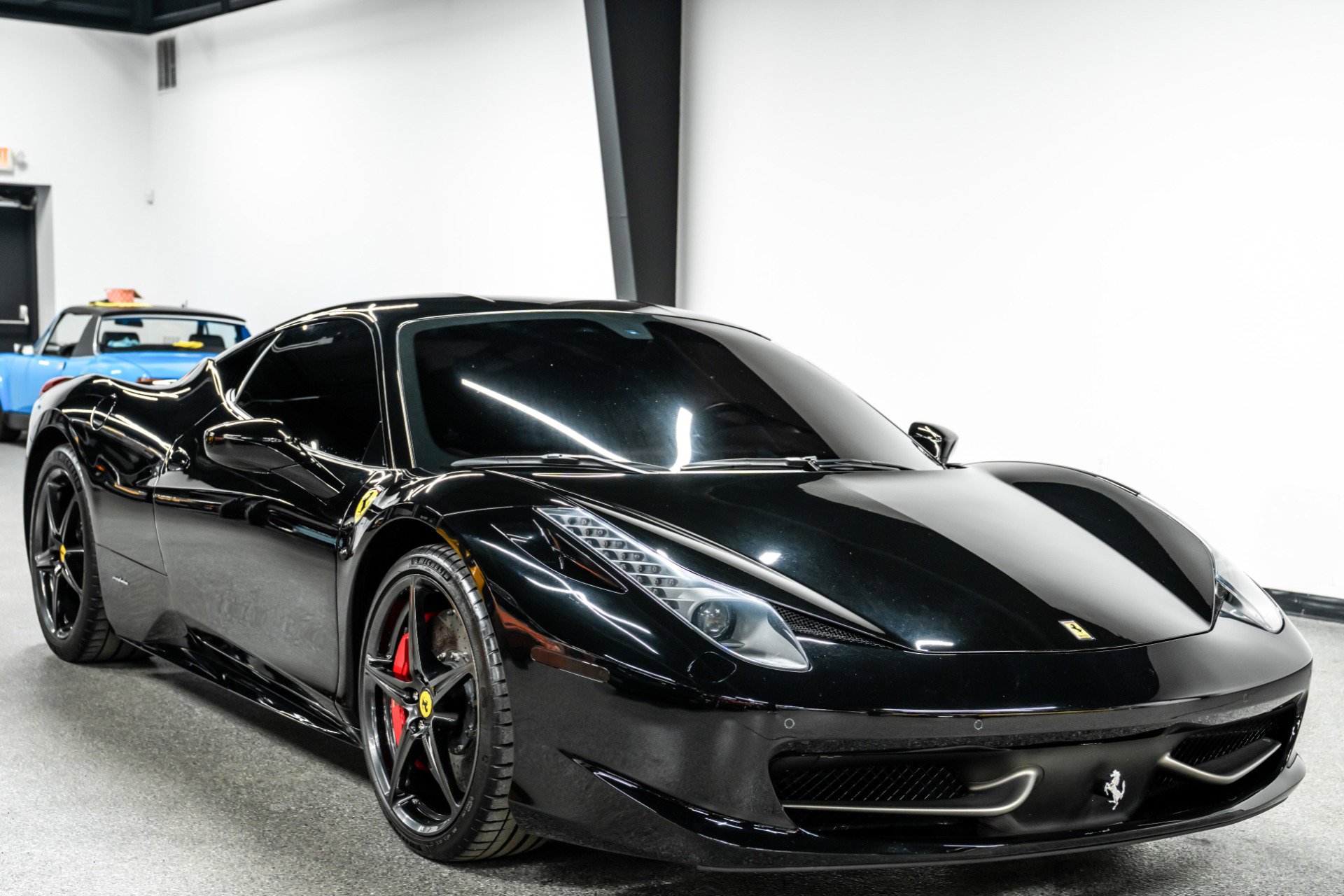 Used 2012 Ferrari 458 Italia Coupe image 3
