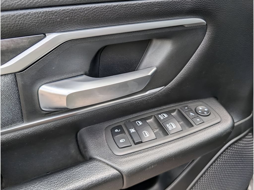 Used 2022 RAM 1500 Big Horn AWD/4WD image 13