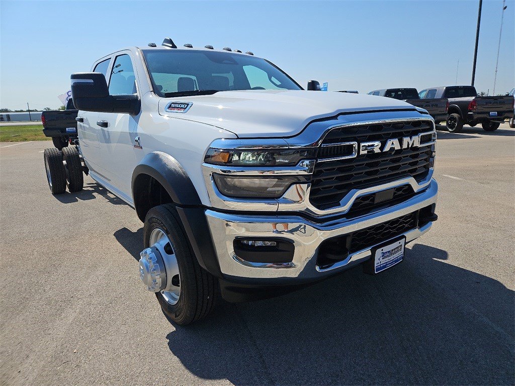 New 2026 RAM 5500 Tradesman w/ Chrome Appearance Group image 10