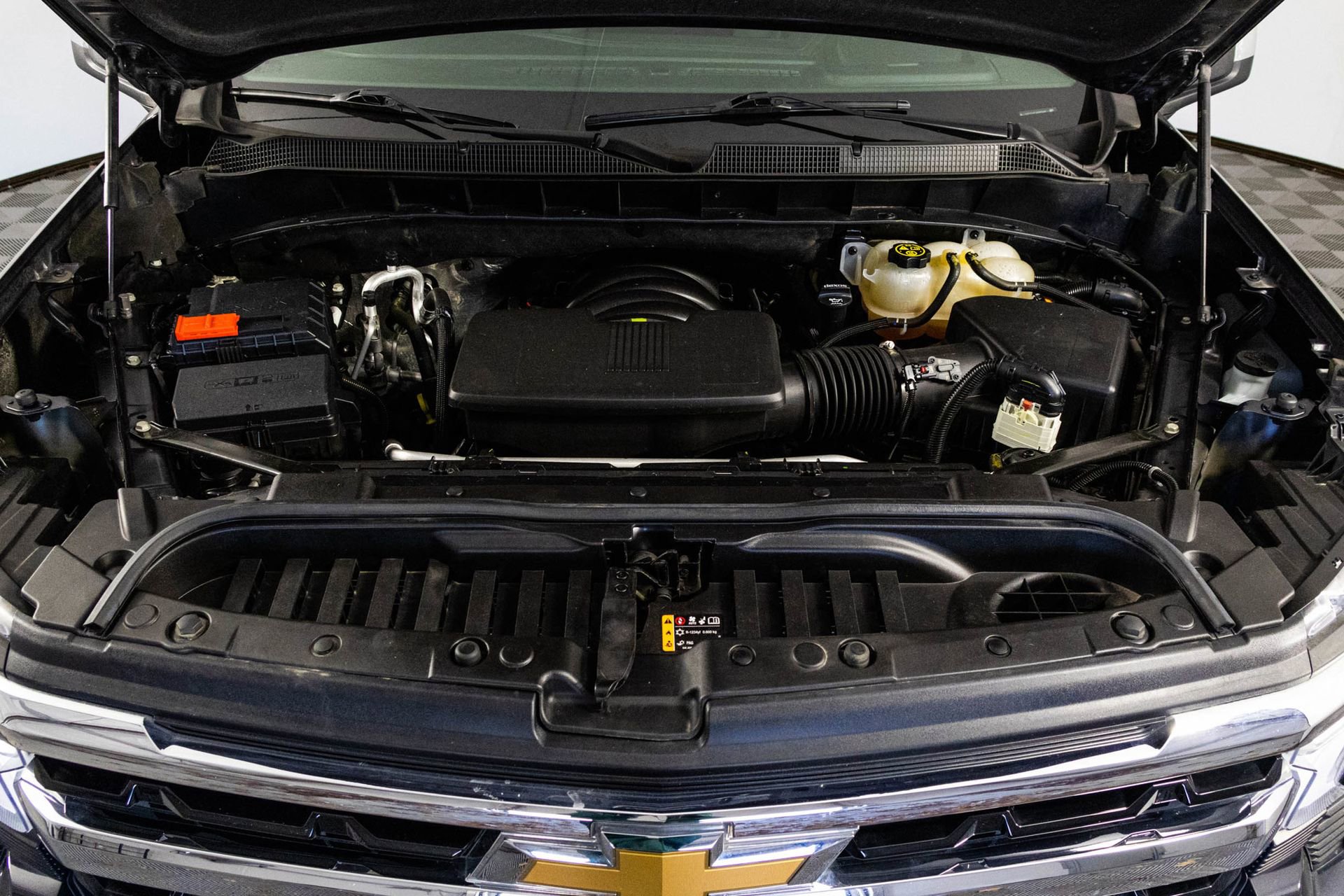 Used 2023 Chevrolet Silverado 1500 LT image 44