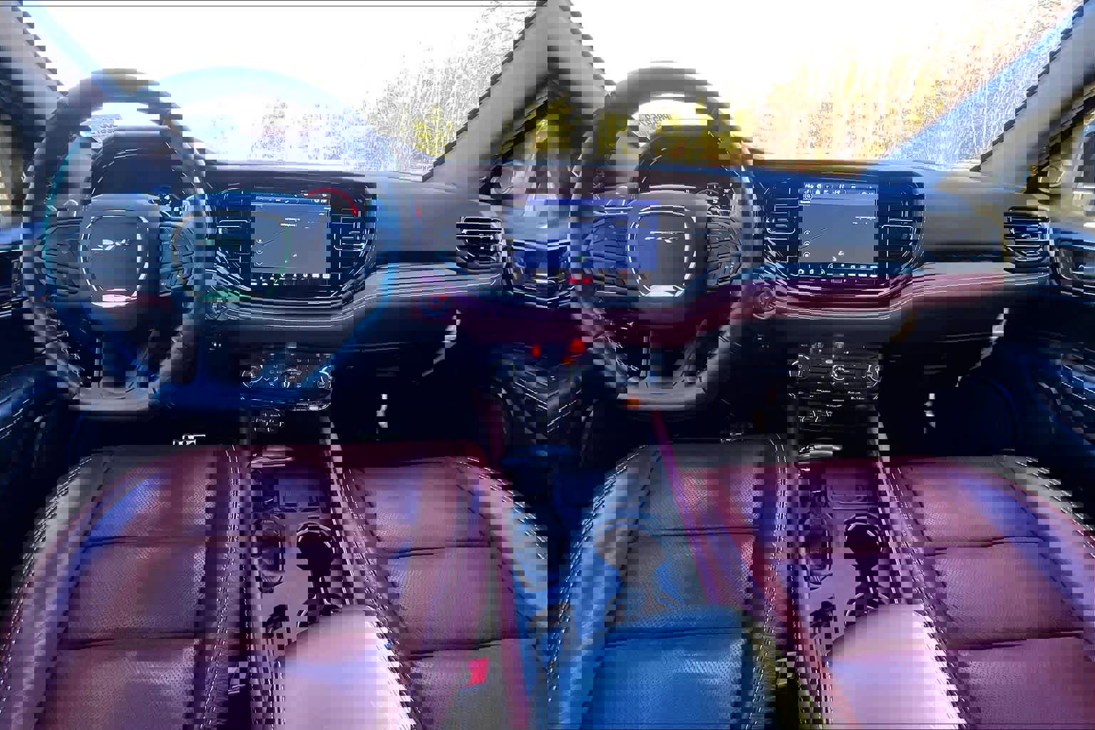 Used 2023 Dodge Durango SRT image 15