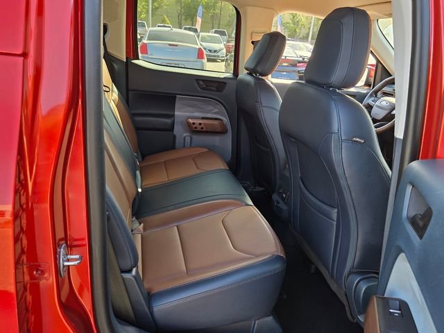 Used 2022 Ford Maverick Lariat w/ Lariat Luxury Package image 16