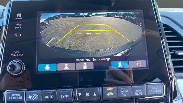 Used 2018 Honda Odyssey Touring image 14