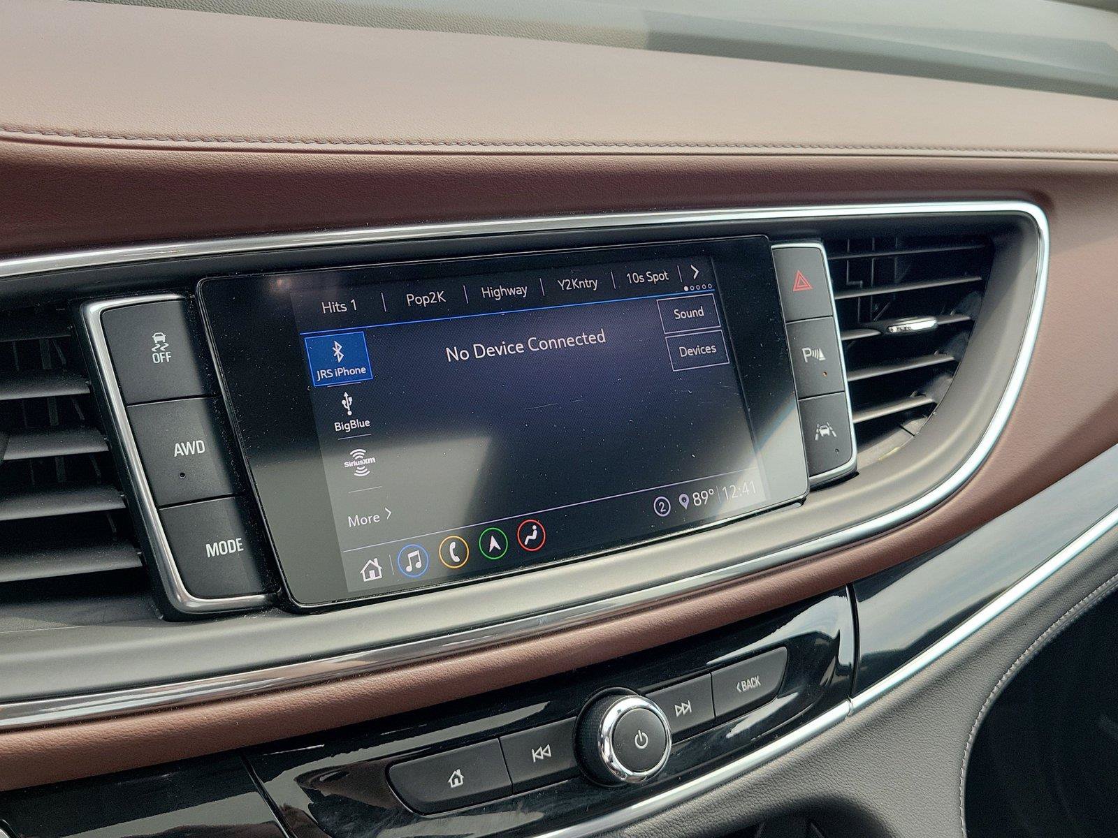 Used 2021 Buick Enclave Avenir w/ Avenir Technology Package AWD/4WD image 26