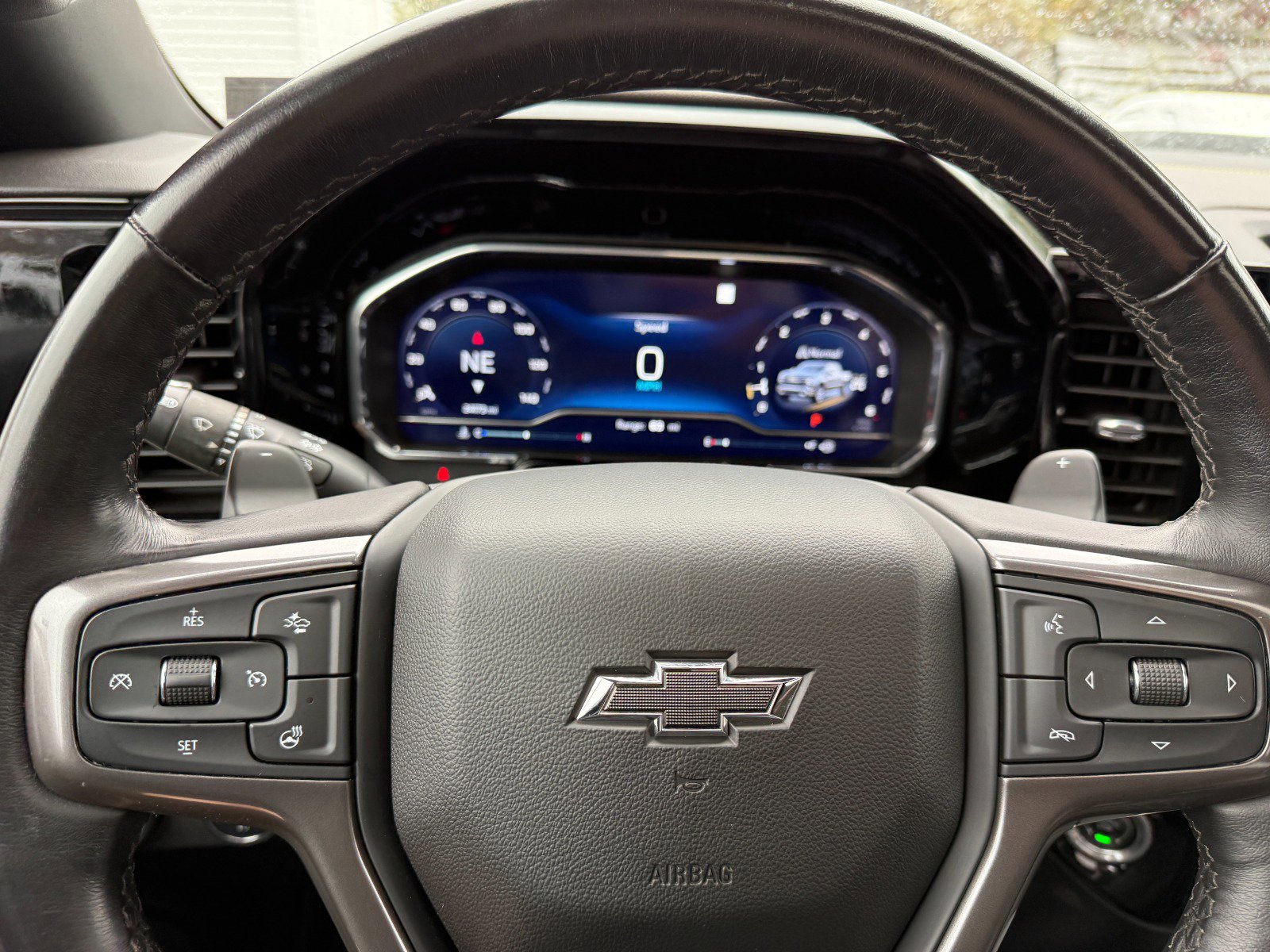 Used 2022 Chevrolet Silverado 1500 ZR2 w/ Technology Package image 28