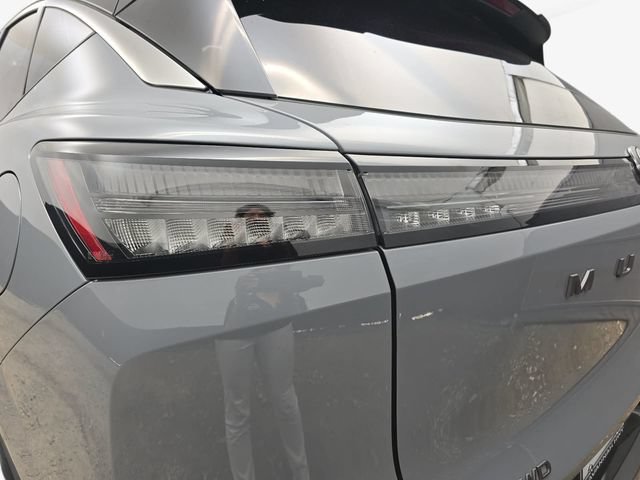 Used 2025 Nissan Murano Platinum AWD/4WD image 35