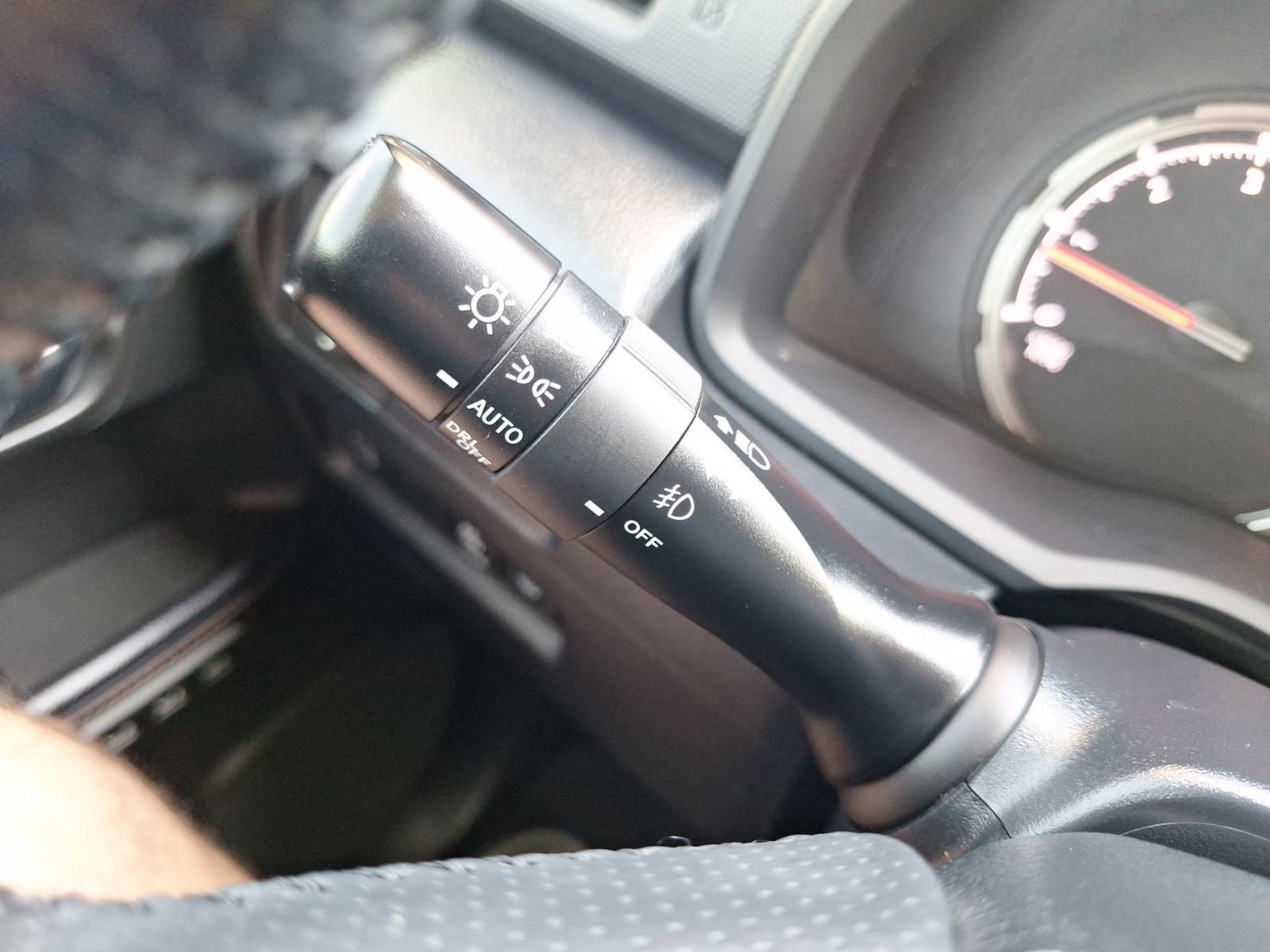 Used 2024 Toyota 4Runner Limited AWD/4WD image 21
