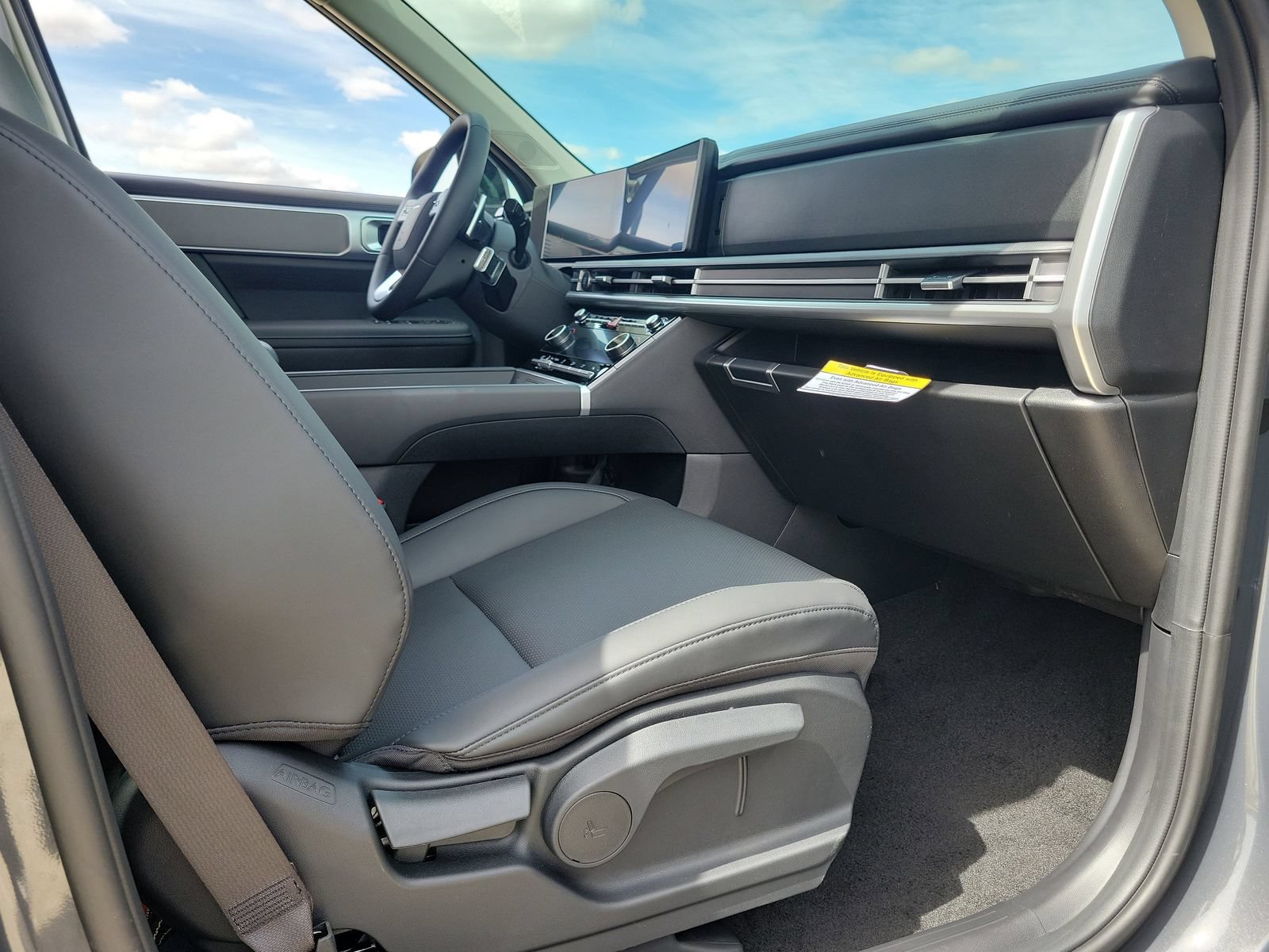 New 2026 Hyundai Santa Fe XRT AWD/4WD image 17