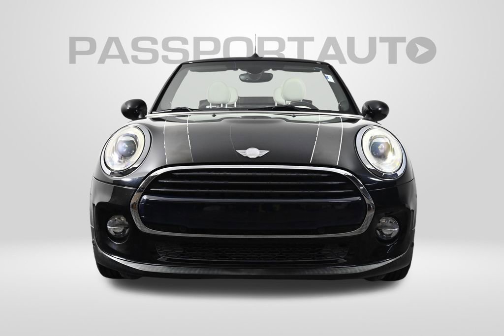 Used 2018 MINI Cooper Convertible image 2