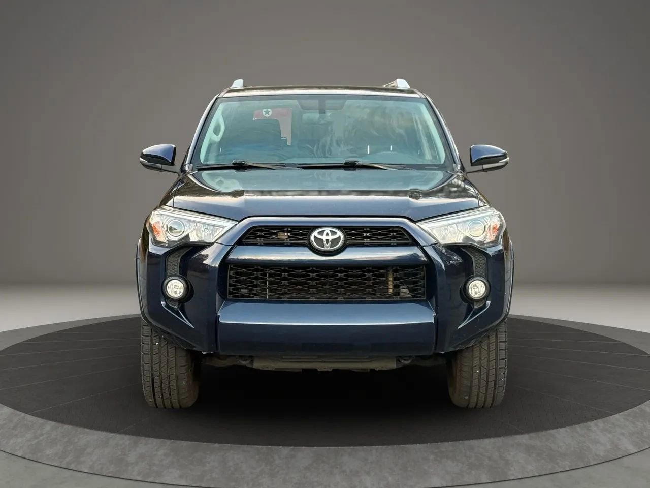 Used 2017 Toyota 4Runner SR5 Premium RWD image 2