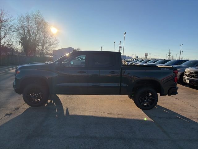 New 2026 Chevrolet Silverado 1500 Custom Trail Boss w/ LPO, Dark Essentials Package image 3