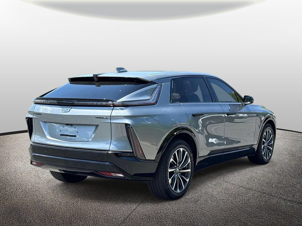 Certified 2024 Cadillac Lyriq Sport AWD/4WD image 2