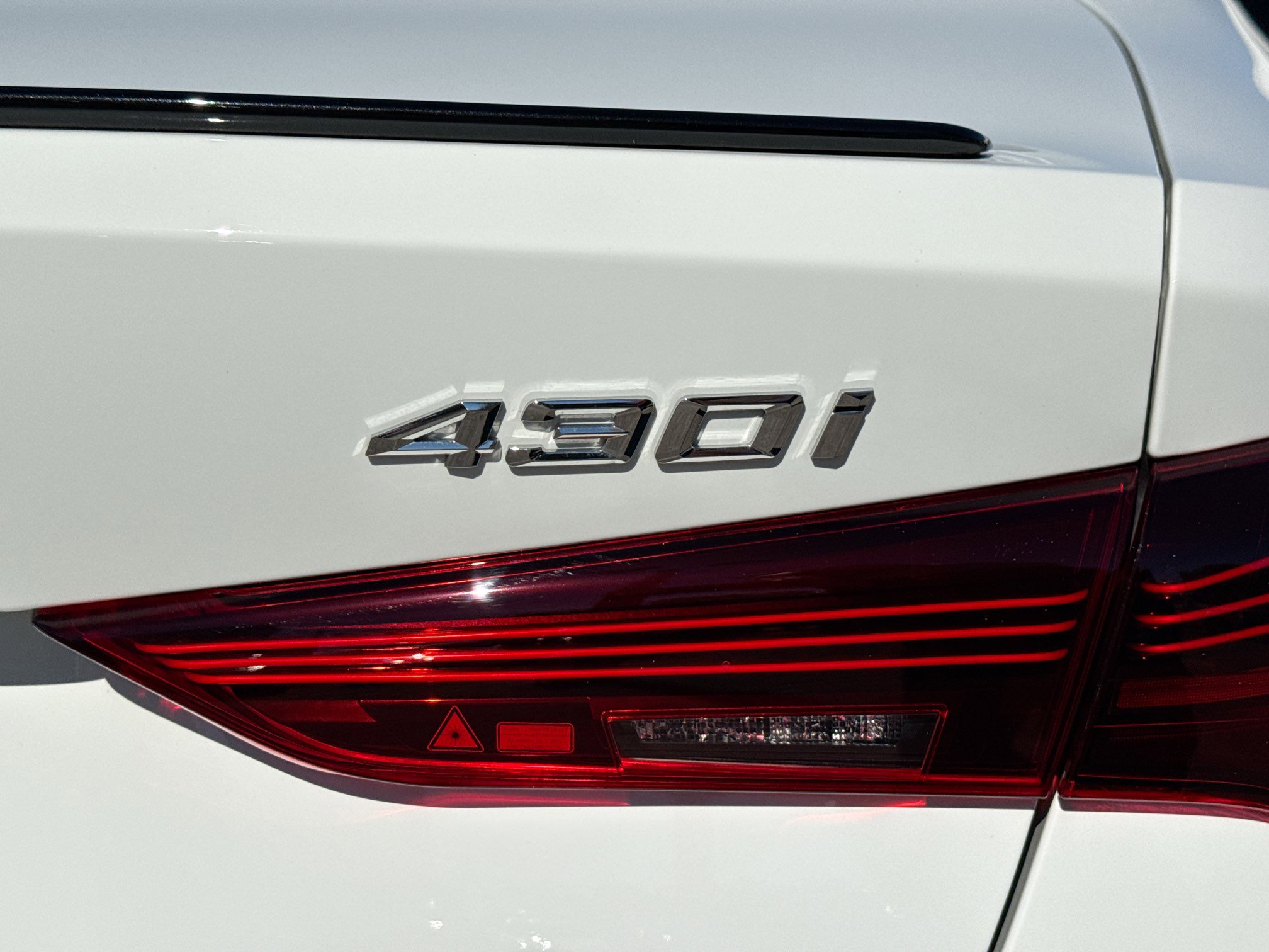 Used 2026 BMW 430i Coupe w/ M Sport Package image 11