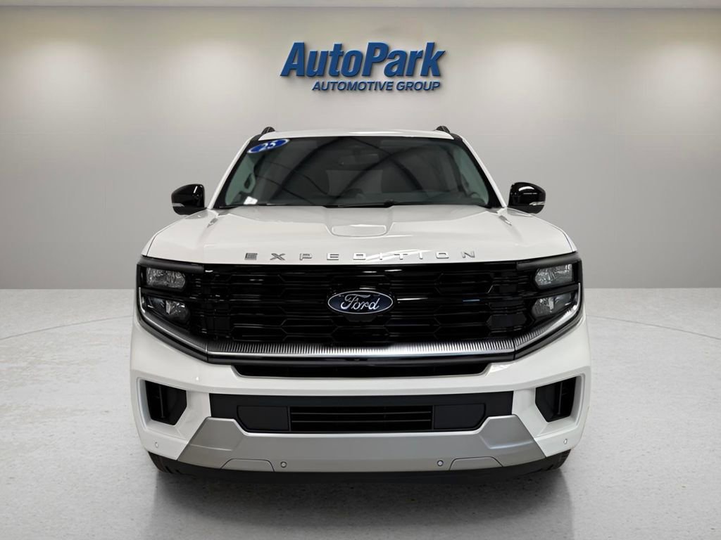 New 2025 Ford Expedition Platinum w/ Platinum Ultimate Package AWD/4WD image 2