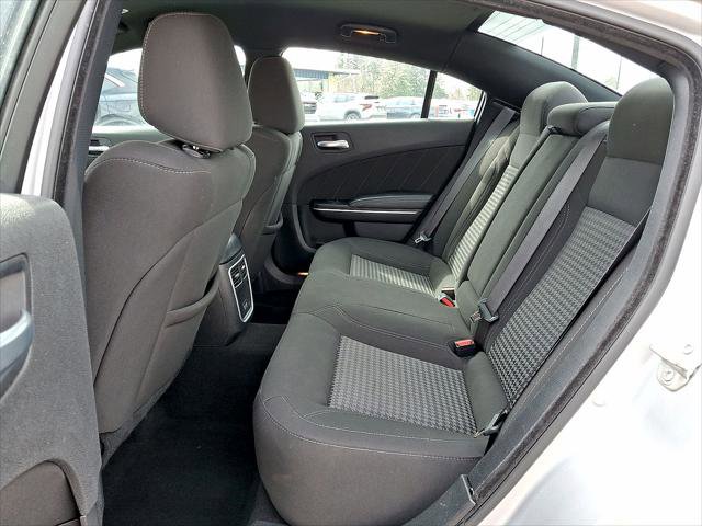 Used 2023 Dodge Charger SXT RWD image 19
