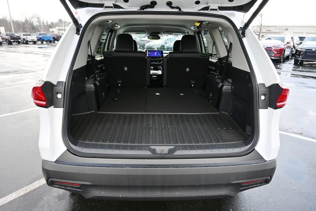 New 2026 Toyota Grand Highlander XLE image 7