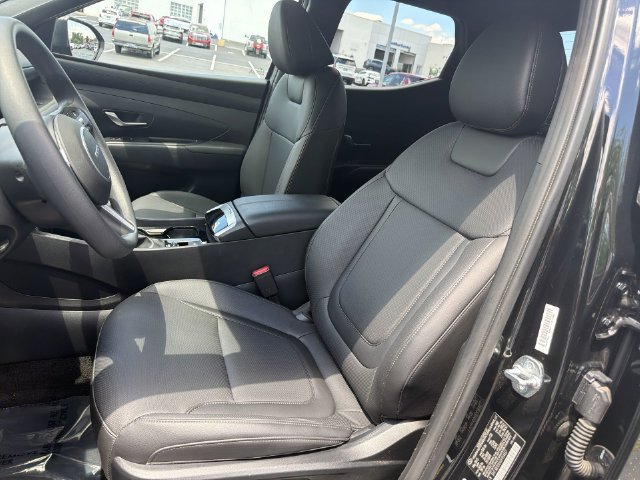 Used 2025 Hyundai Santa Cruz SEL AWD/4WD image 20