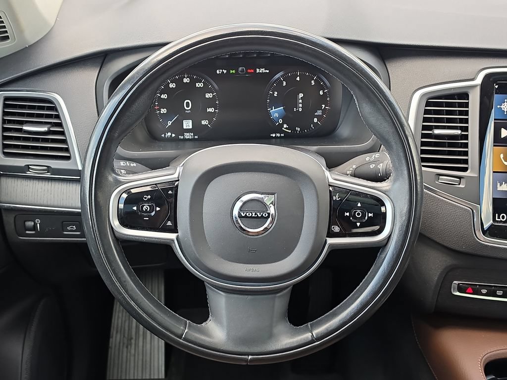 Used 2020 Volvo XC90 T6 Momentum w/ Protection Package AWD/4WD image 17