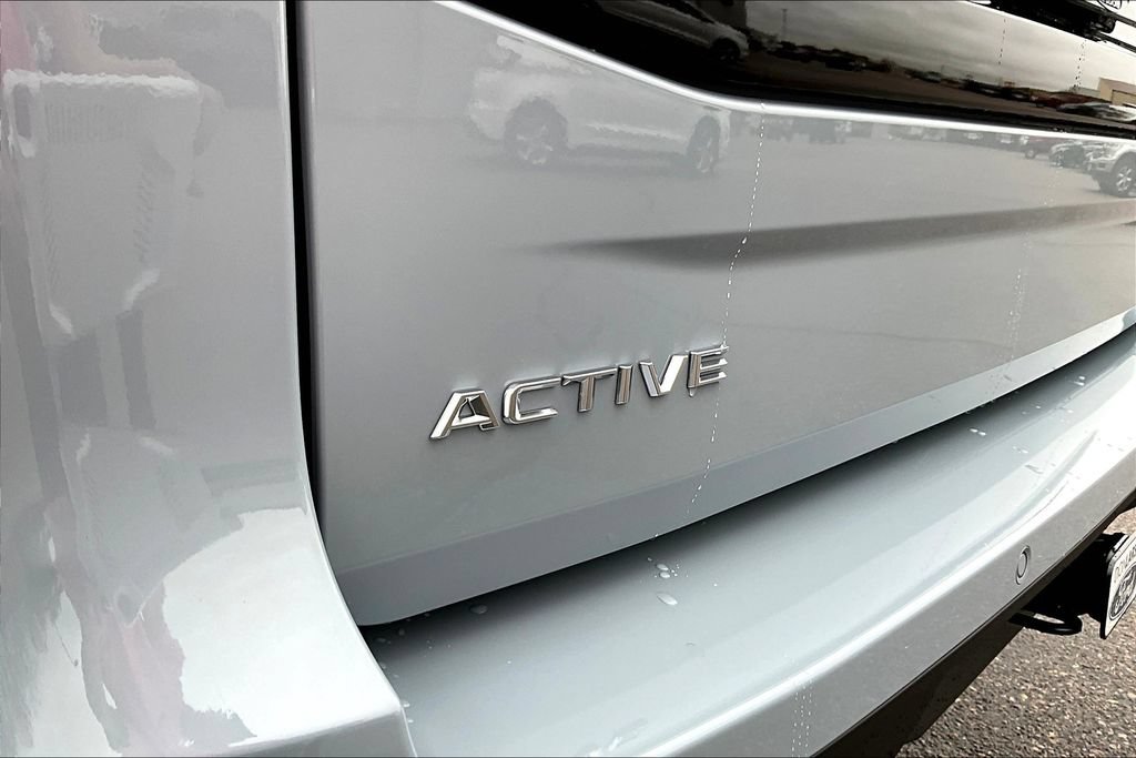 Certified 2025 Ford Expedition Active AWD/4WD image 8