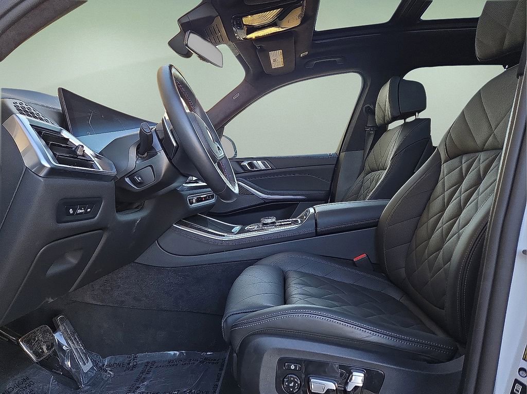 Used 2026 BMW X5 M60i image 24