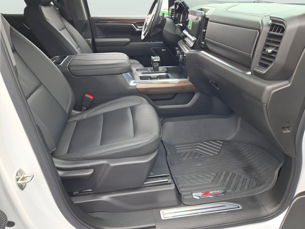 Certified 2024 Chevrolet Silverado 1500 RST w/ RST All Star Premium Package AWD/4WD image 5