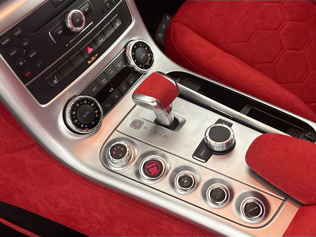 Used 2011 Mercedes-Benz SLS AMG Coupe image 17