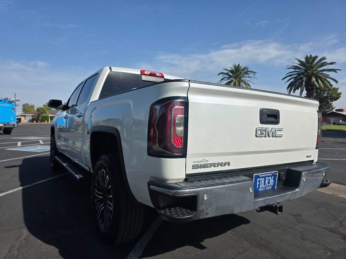 Used 2018 GMC Sierra 1500 SLT image 15