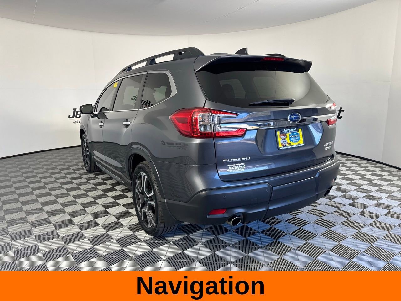 Used 2023 Subaru Ascent Touring image 8