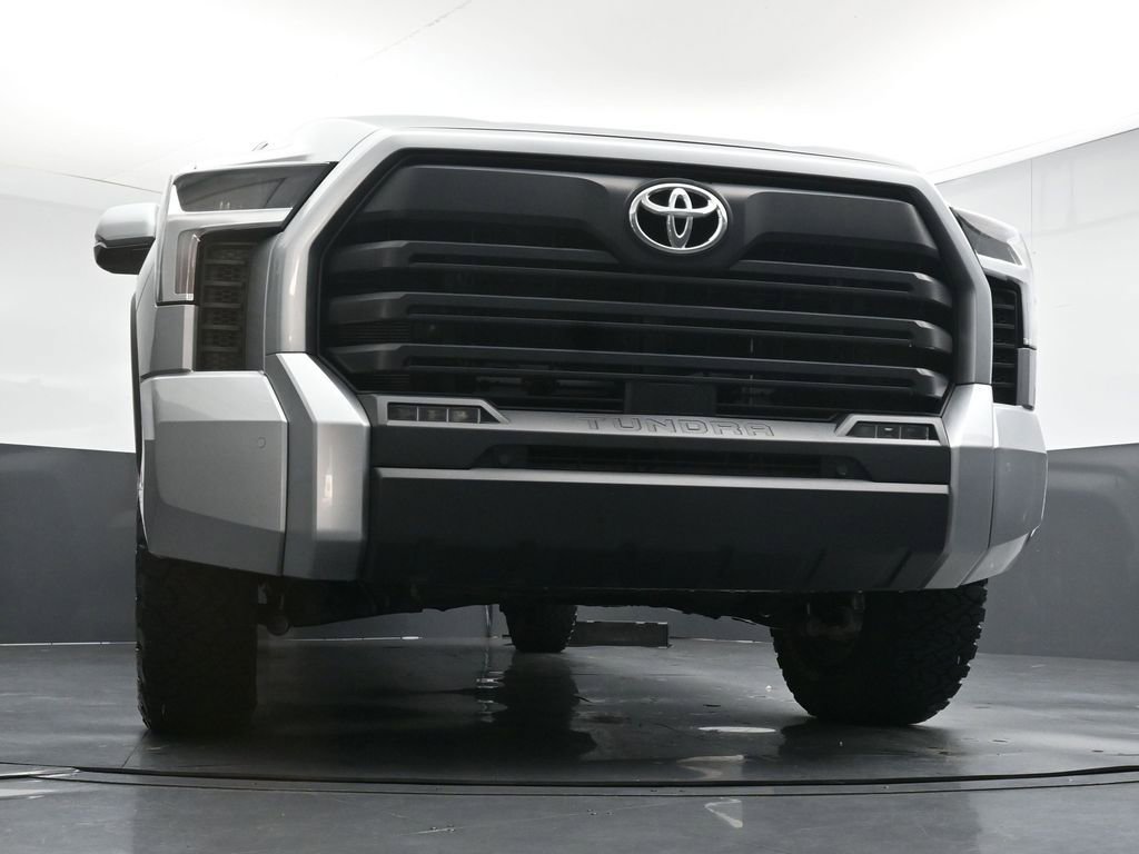 Used 2023 Toyota Tundra SR5 w/ SR5 Convenience Package AWD/4WD image 33